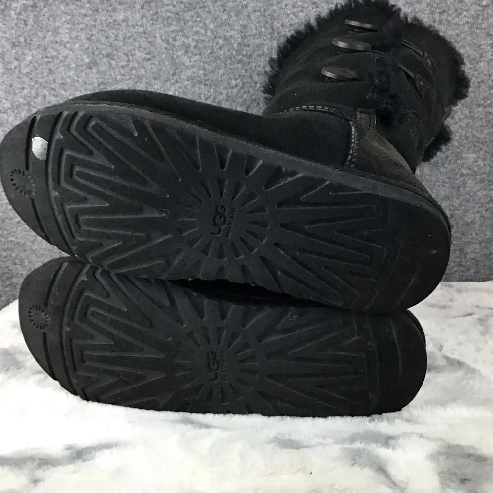 UGG Women's Tall Black‎ Buttoned Winter Boots
